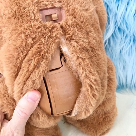 FurReal Friends, Cubby the Curious Bear, Interactive, Talking, Plush Teddy Bear - Picture 10 of 15